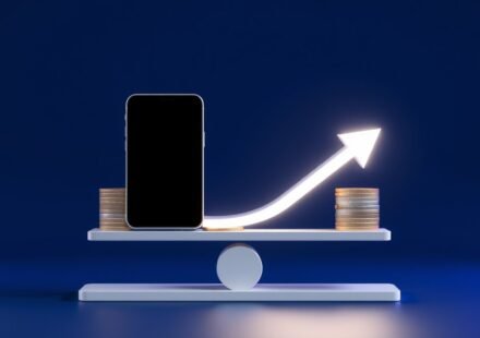 The Era of Cheap Smartphones Is Over as Price Hikes Become Permanent