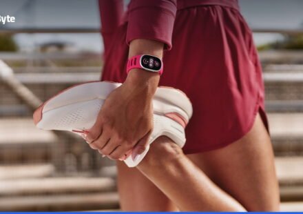 Fitbit's new Edge tracker splits the gap between the Air and Pixel Watch 5